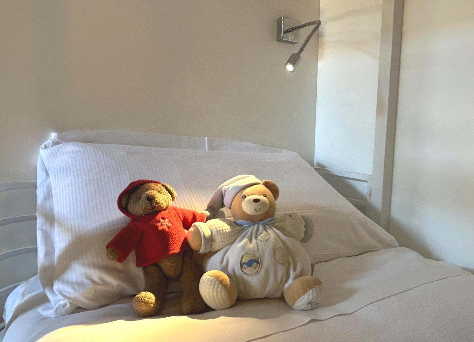 Aenea Bed & Breakfast 3*
