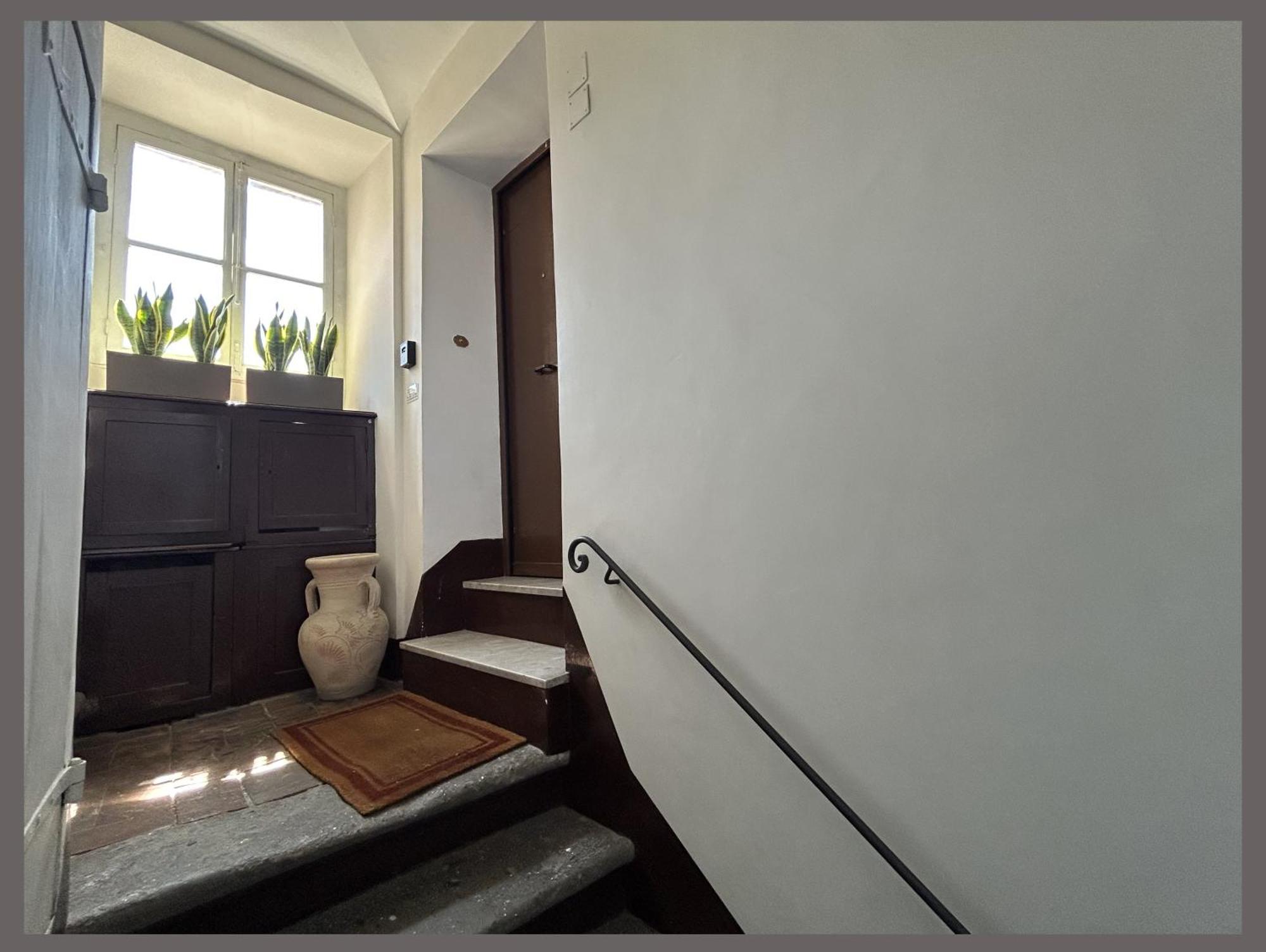 Aenea Bed & Breakfast 3*