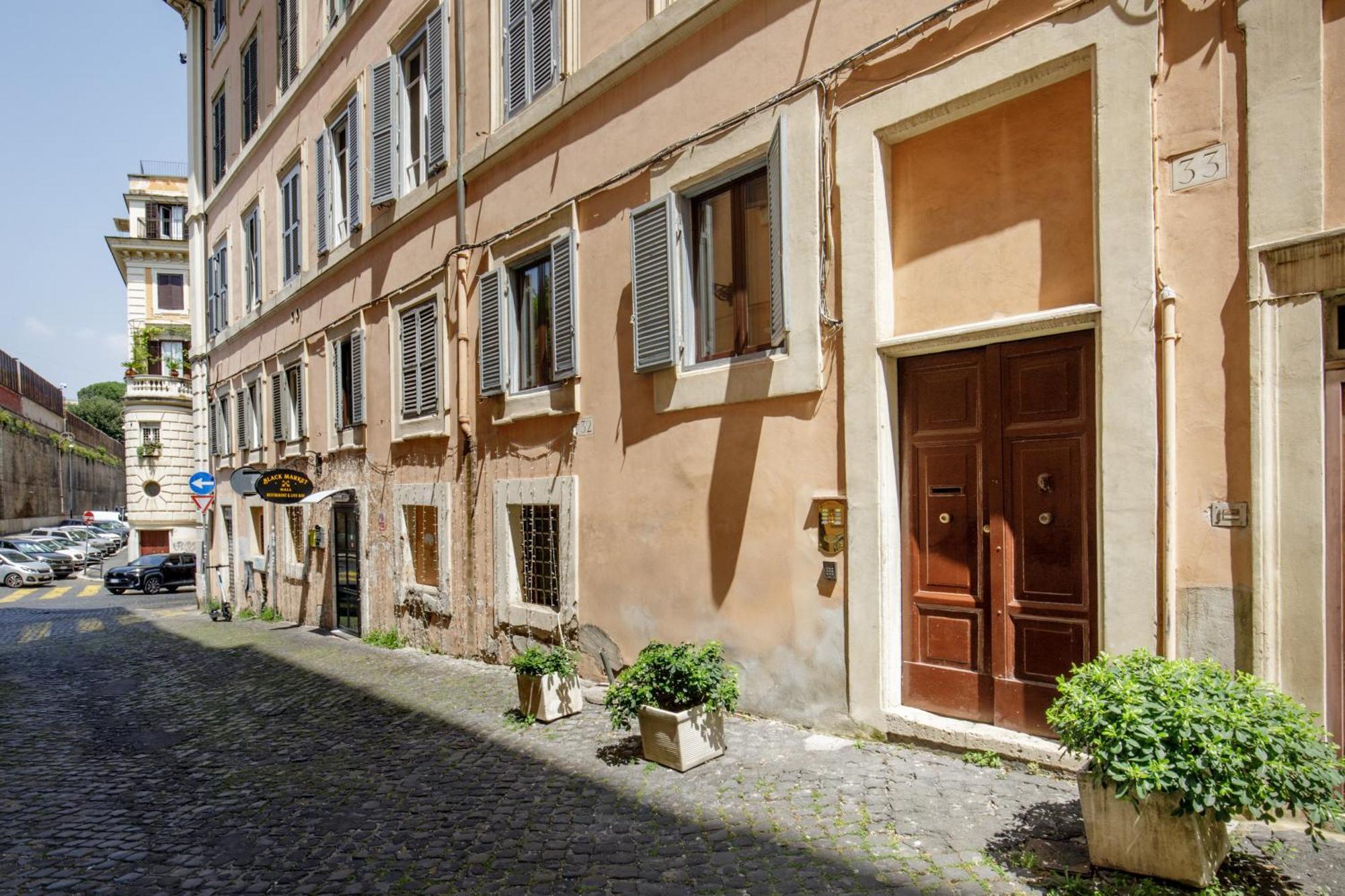 Aenea Bed & Breakfast
